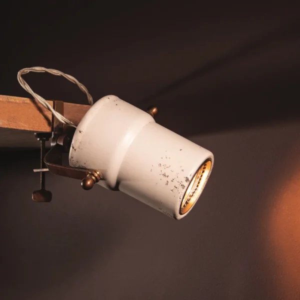 00910/M Ceramic Spotlight with Brass Clamp