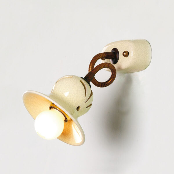 35946/A73TR Ceramic and Brass Sconce with open-worked Bell