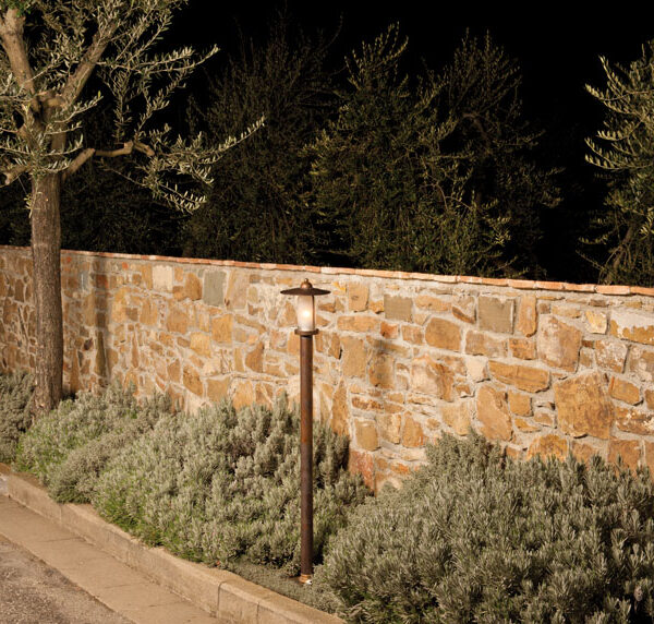 36093/1L Outdoor Brass Light Pole